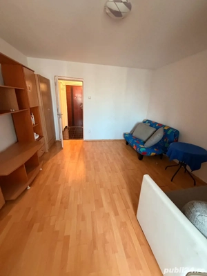 Inchiriez garsoniera Piata Progresul