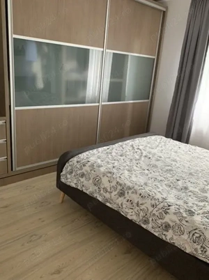 in Centru ofer chirie apartament cu 2 camere