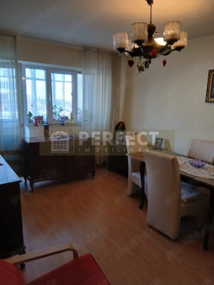  !!ocazie!!! AP.3 camere,2 bai,B-dul Bucuresti etaj 4 9 Pret 78000 euro