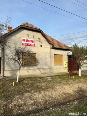 Casa de vanzare in Nadlac ,670 suprafata totala 
