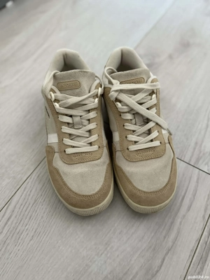 incaltaminte sport lacoste - imagine 2