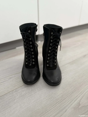 ghete elegante cu toc