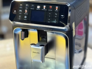 Espressor automat PHILIPS Seria 5500 EP5547 1.8l, 1500W, 15 bar, argintiu - imagine 5
