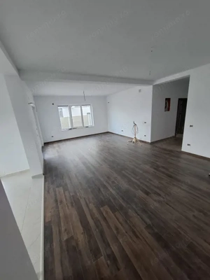 Casa individuala cu garaj,  finisaje premium si teren generos  - imagine 8
