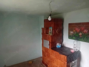 Casa Bodesti 50mp 2 camere bucataria anexe la sosea cu 1500mp teren lumina ,fintina cu apa  - imagine 9