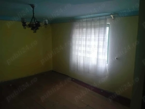 Casa Bodesti 50mp 2 camere bucataria anexe la sosea cu 1500mp teren lumina ,fintina cu apa  - imagine 5