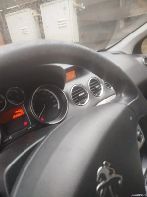 vand auto Peugeot 308,1, diesel,an fab.2011 - imagine 7