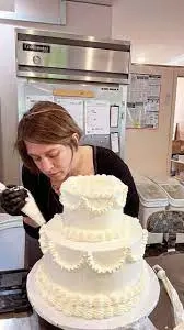 DECORATER  cu experienta - CHEF Decoration- Tort - imagine 3