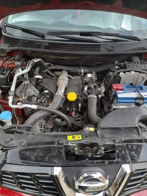 Nissan Qashqai 1.5 Diesel - imagine 3