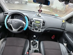 Hyundai i30 2011 1.4 benzina+gpl - imagine 8