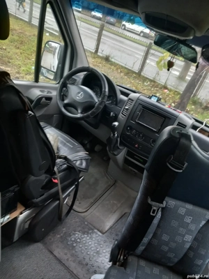 Vand (schimb)Autorulotă Mercedes Sprinter 2007,ofer 15000 eur - imagine 5