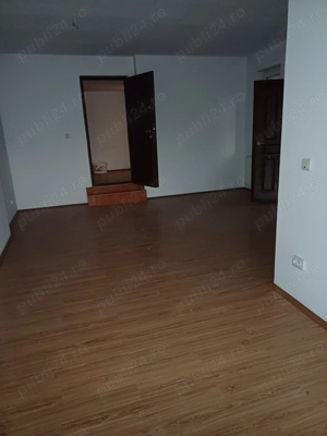 Vila de inchiriat P+E+M in zona Prefectura - imagine 9