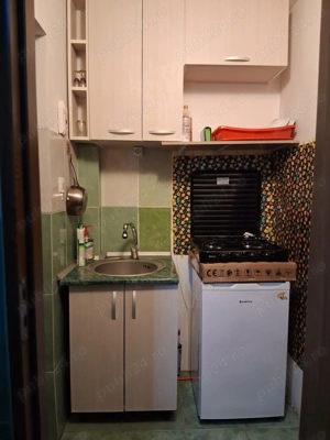 Garsonieră de închiriat, 15 mp, direct proprietar, 1300 lei, 6 minute metrou - imagine 10