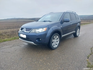 Mitsubishi Outlander 2008 2.2 4x4 7 locuri