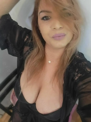 Blonda    fără graba fără fițe  Noua  la voi  - imagine 2