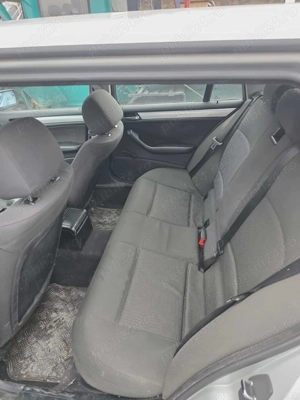 BMW Seria 3 E 46 Anul 2003 - imagine 3