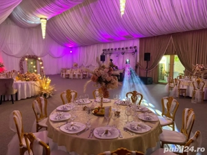 Vând Salon De Evenimente 