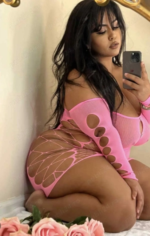 Show web, totul real si plin de fantezii