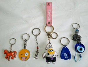6 brelocuri diverse