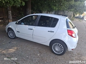 vând Renault Clio 3 2011 ultimul preț 2.900 euro 