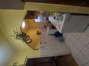 Apartament 3 camere et. 4 46mp  zona 22 decembrie