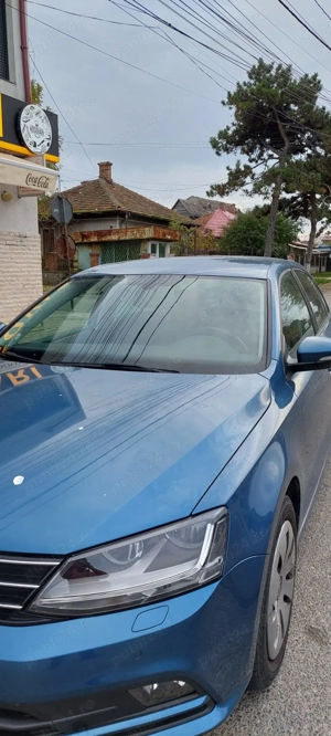 ANUNT Vanzare VW Jetta, 1,2 TSI, 105 CP, 6MT, Style 140000km reali, unic proprietar - imagine 2