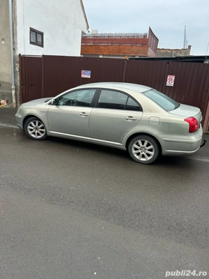 OFERTA Toyota   AVENSIS  an 2005 motor 1,6 benzina