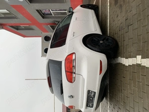 VW Golf 6 2011   02 EURO 5 1.6 MPI 102 cp Alb Perlat + Shadow Line TOP