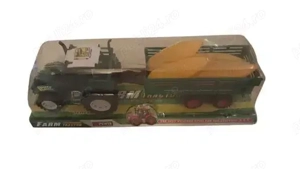 Tractor cu remorca si porumb de jucarie, 35x7x10