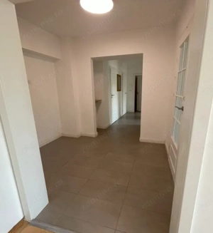 Unirii 3 camere spațioase etaj 4 Spaiul Unirii 12 renovat intregral  - imagine 5