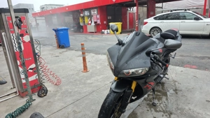 Yamaha YZF - R1 2006 - imagine 2