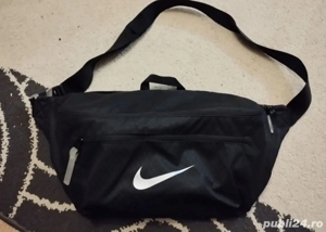 Borseta noua Nike de umăr 