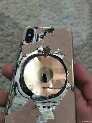 Vând iPhone x pentru piese
