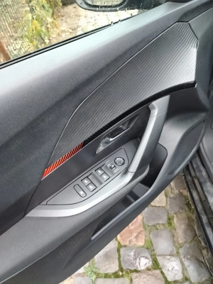 Peugeot 2008 an fabricație 2021  - imagine 5