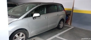 Vând Peugeot 5008 