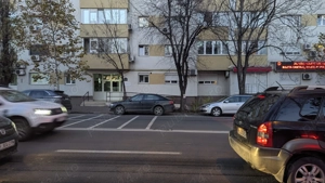 Inchiriez apartament ca spatiu comercial 