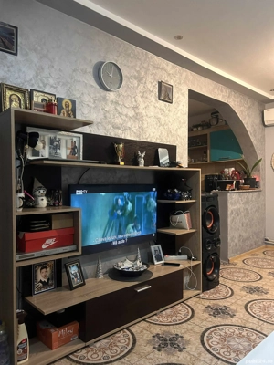 2 Case Buzau in aceasi curte