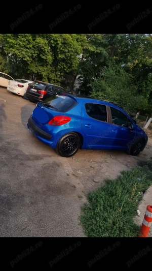 Dezmembrez Peugeot 207