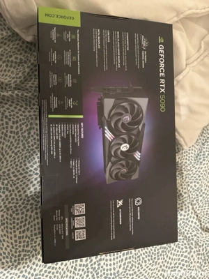 vand placa video rtx 5090 msi 32gb 