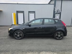 Hyundai i30 Euro 5 1.6crdi 2010 - imagine 3