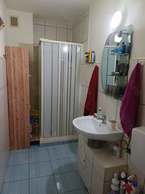 Vand apartament decomandat confort I in cartierul Vitrometan - imagine 8