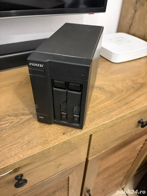 Server NAS asustor