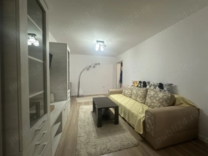 Agentia imobiliara VIGAFON vinde apartament 2 camere Malu Rosu - imagine 2