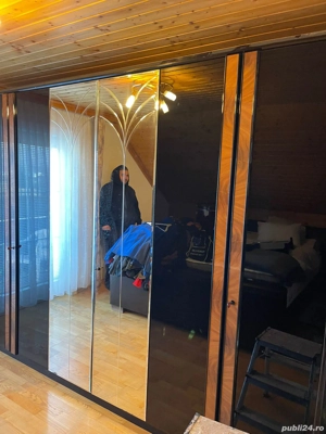 Dulap Negru Lucios Cu Oglinzi 