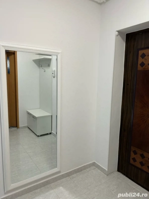 Inchiriez apartament