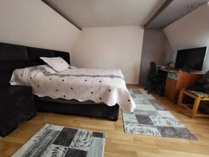 Vand casa cu piscina interioara - imagine 5