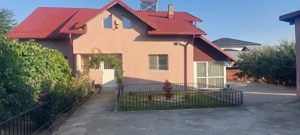 Vand casa complet mobilată și utilată 