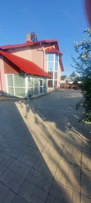 Vand casa complet mobilată și utilată 