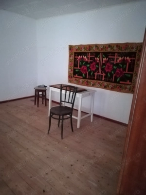 Vând proprietate în Soveja ideala pentru locuit sau investitie