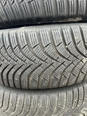 Anvelope Hankook iarna, 215/65/R16.